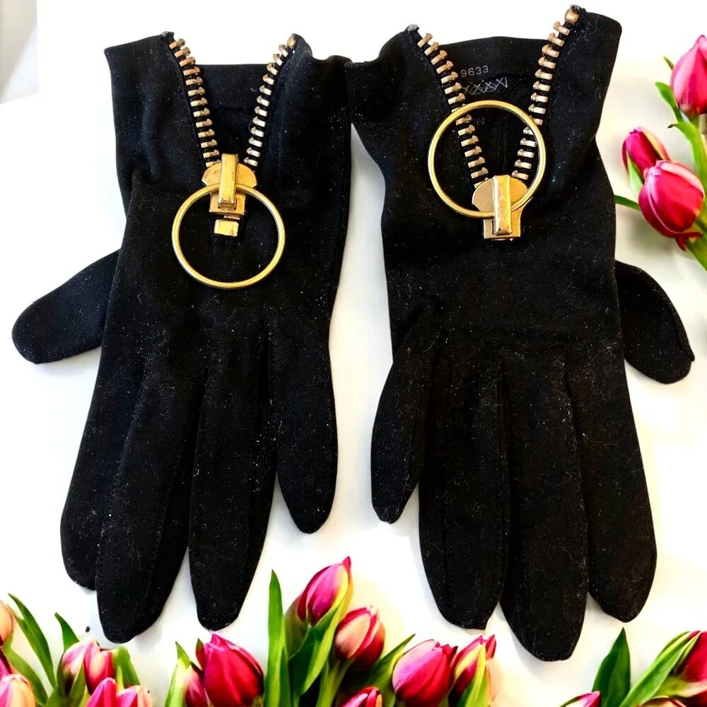 Vintage Womens Pair of Hand Gloves Black Fabric with Zipper size 6